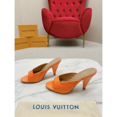 Louis Vuitton Slippers